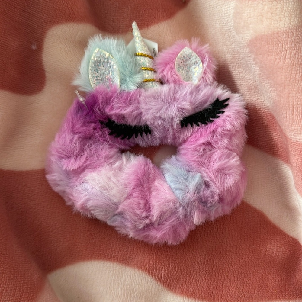 Claire’s Unicorn Hair Scrunchie